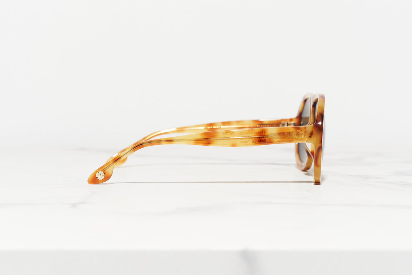 Premium eyewear blending Danish design and cutting-edge Japanese techniques, offering unique frames and shapes.