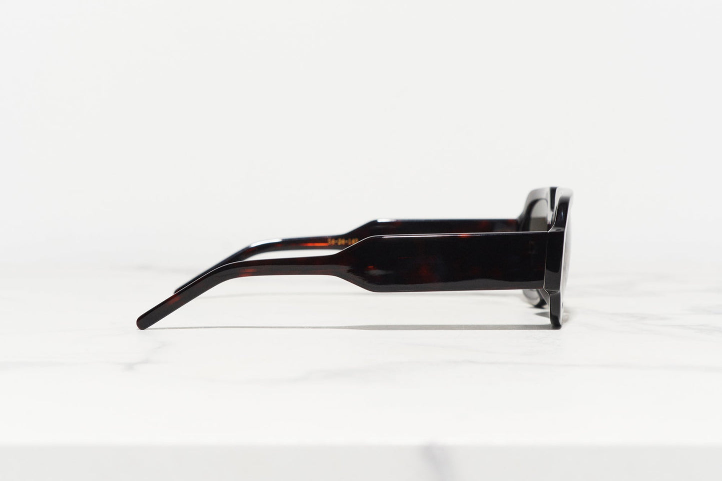 High-end fashion sunglasses from Copenhagen, crafted with precision Japanese craftsmanship and luxurious Mazzucchelli acetate.