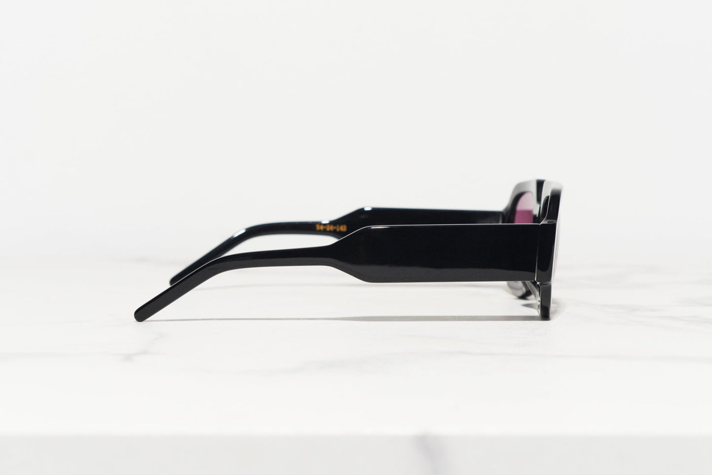 Elegant profile of Vincent Catani eyewear, featuring a tortoise frame designed in Denmark and expertly crafted in Japan.