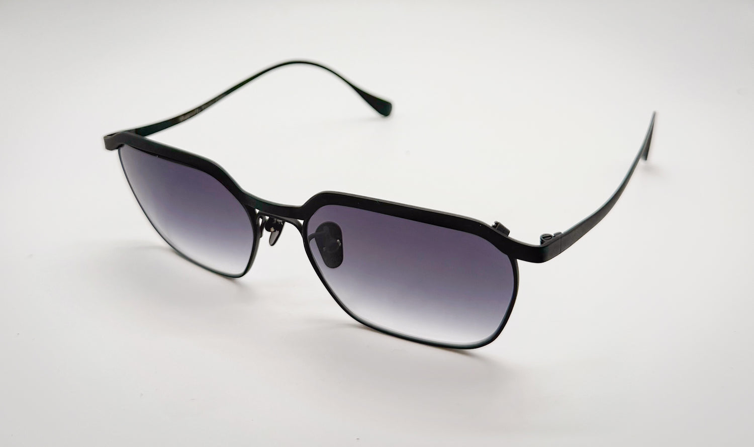 Vincent Catani Benno Space Grey Gradient titanium sunglasses