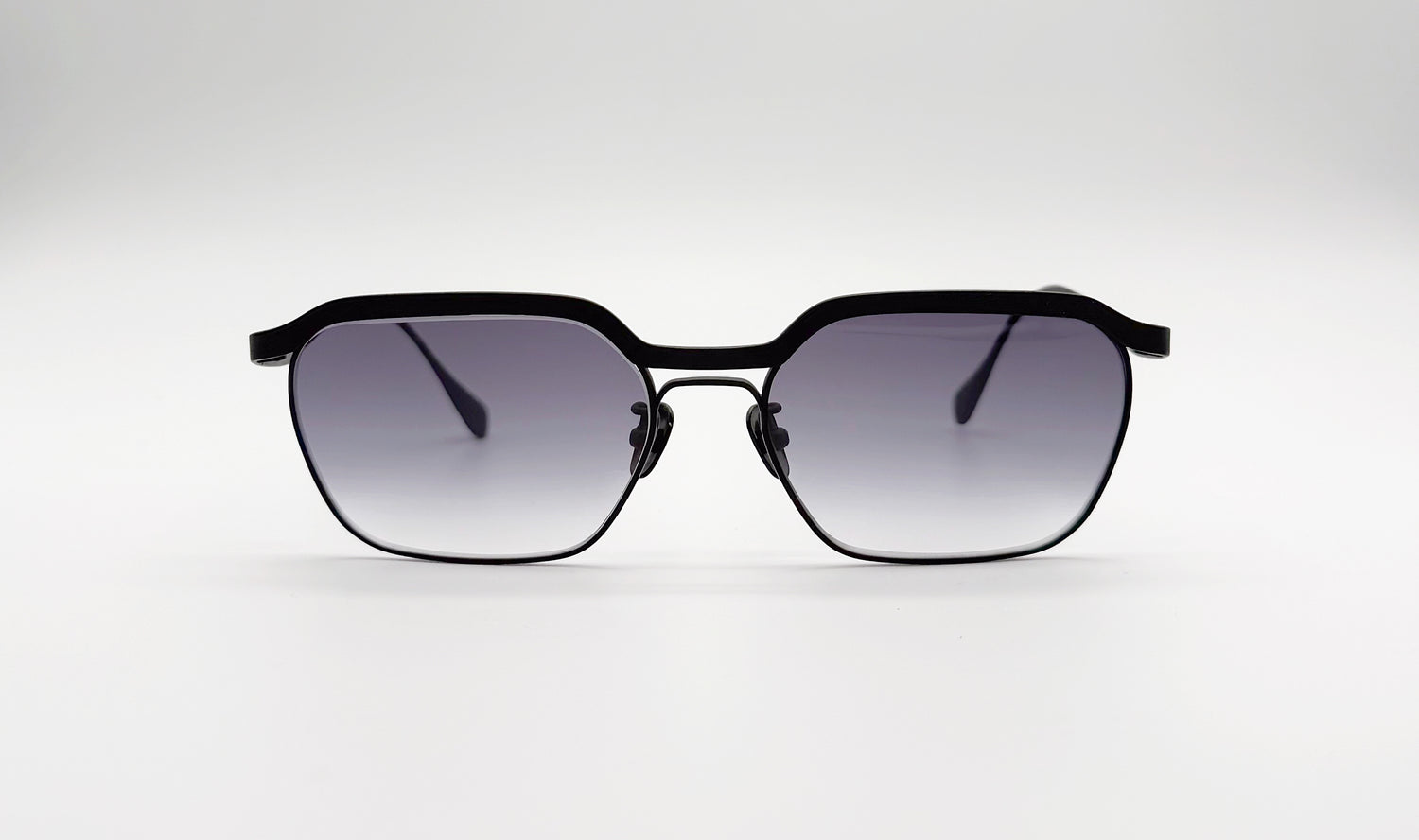 Front view of Vincent Catani Benno sunglasses in Space Grey gradient, limited edition