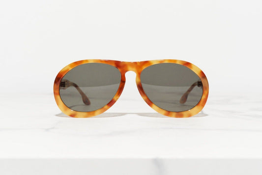 Muse Frame: High-end sunglasses from the Nordics, combining Danish design with traditional Japanese craftsmanship and innovative frames.